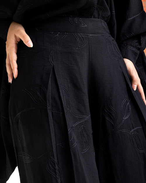 Embroidered Wide Leg Pants Black
