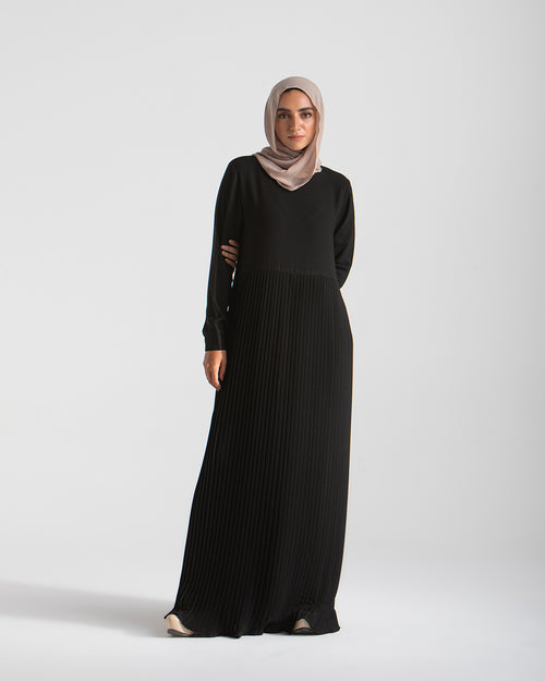 Sleeved Pleated Dress Black CODE 211