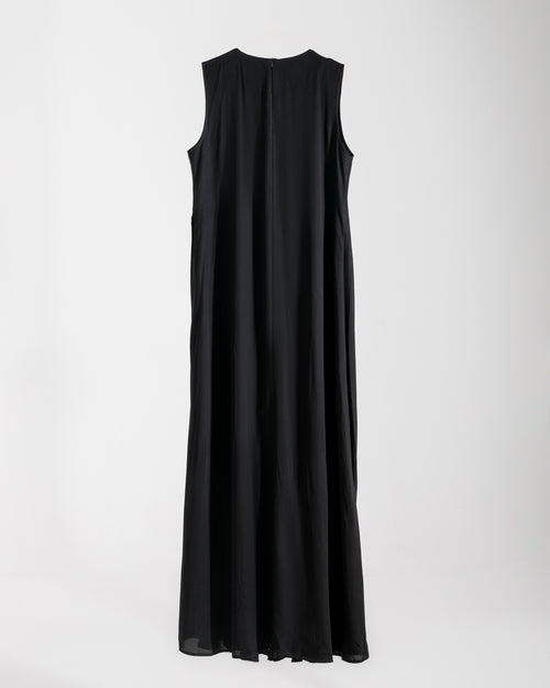 Sleeveless Pleated Dress Black CODE 202