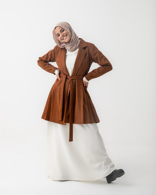 Suede Side Pleated Coat Brown