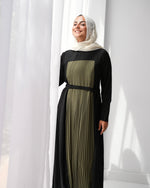 Front & Back Pleated Abaya Green Code 218