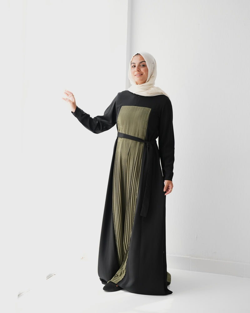 Front & Back Pleated Abaya Green Code 218